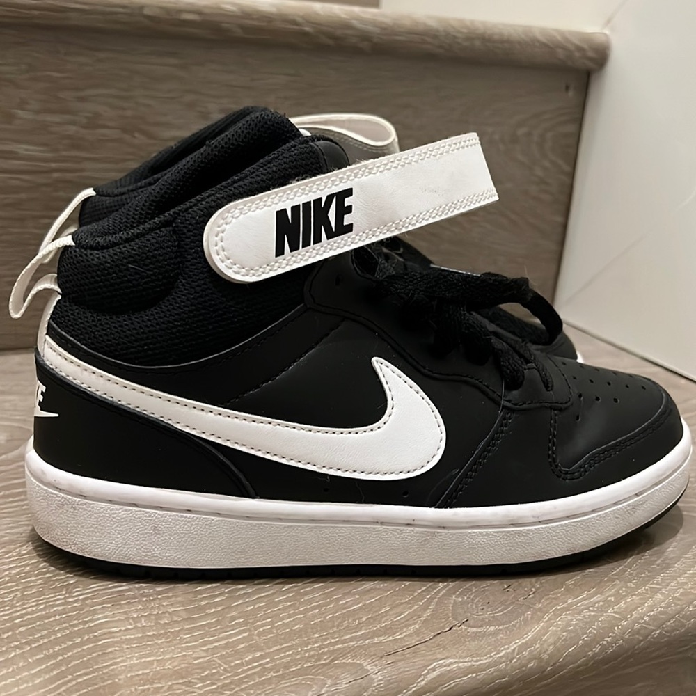 Nike’s - size 4.5Y - like new